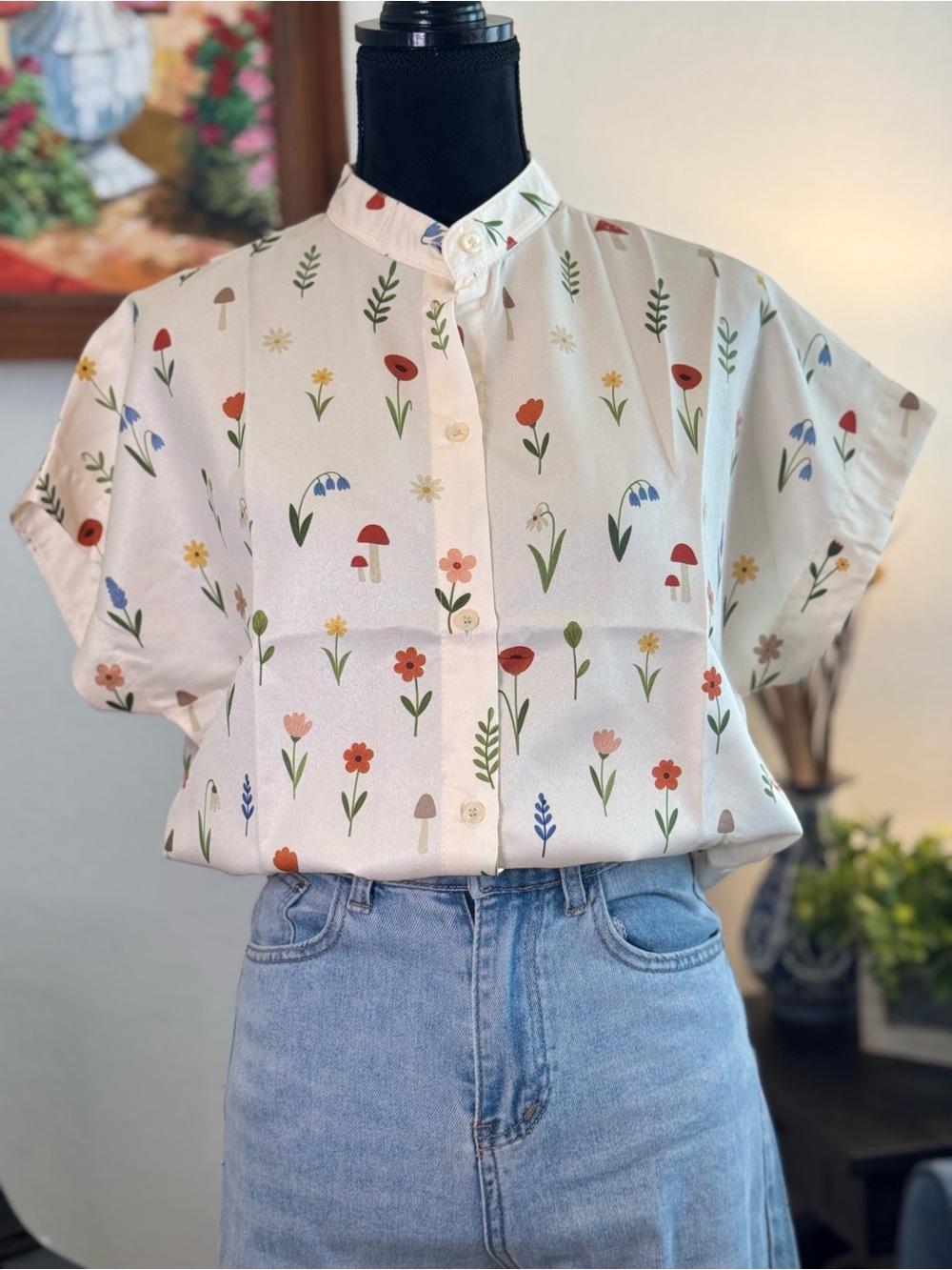 Floral Print Button-Front Top - Picture 10 of 13